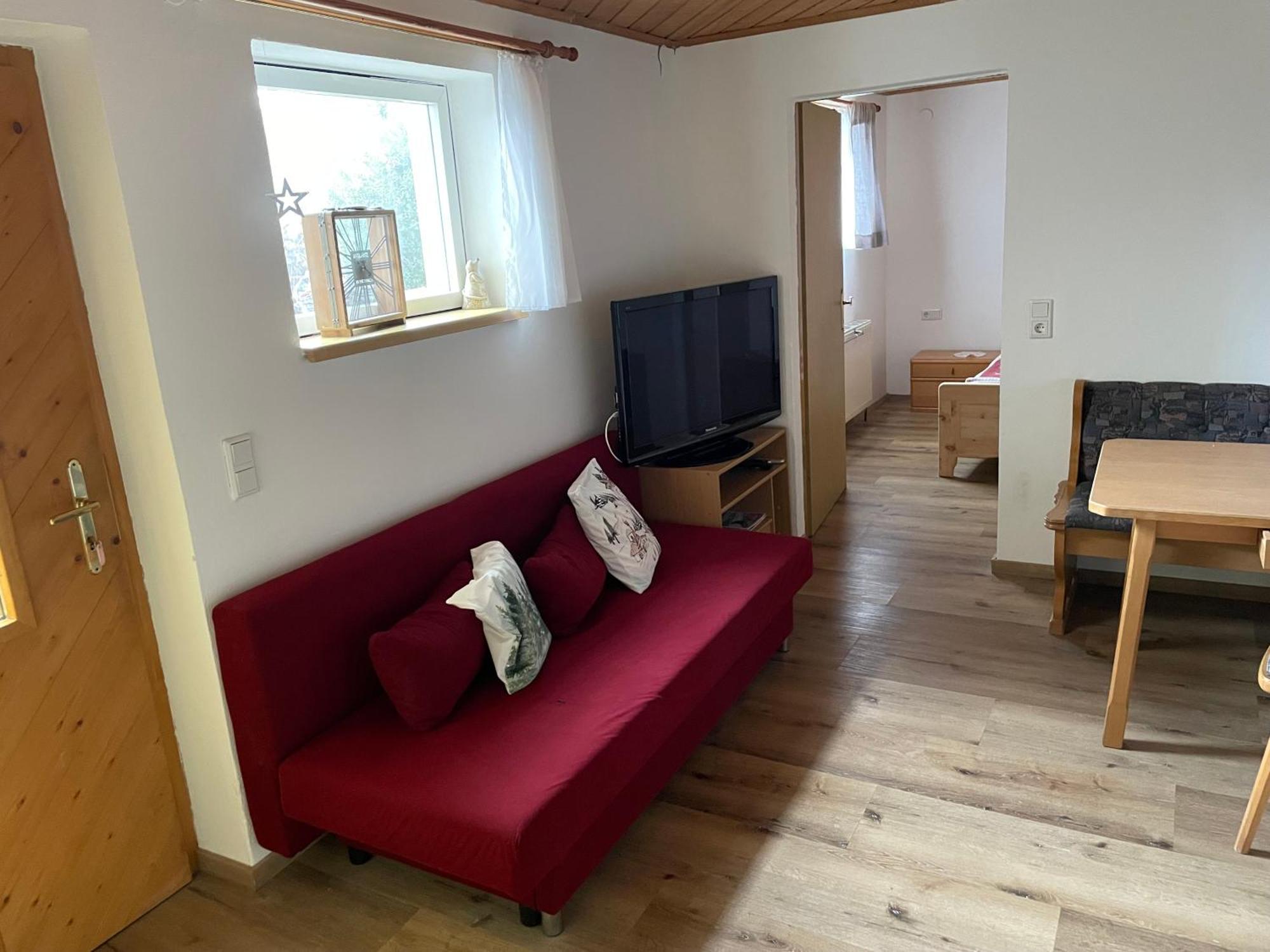 Ferienwohnung In Ruhiger Lage In Бишофсхофен Екстериор снимка
